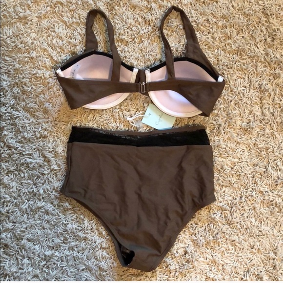 High waisted swim suite - Picture 2 of 2